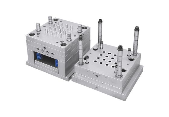 मेडिकल मोल्ड प्लास्टिक पेट प्रीफॉर्म मोल्ड मल्टीपल कैविटीज इंजेक्शन मोल्डिंग