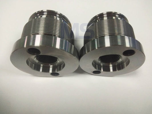 उच्च परिशुद्धता इंजेक्शन मोल्डेड पार्ट्स पॉलिश सतह और थ्रेडेड घटकों