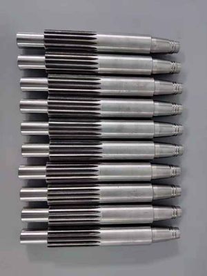 Stavax (S136) थ्रेडेड मोल्ड कोर