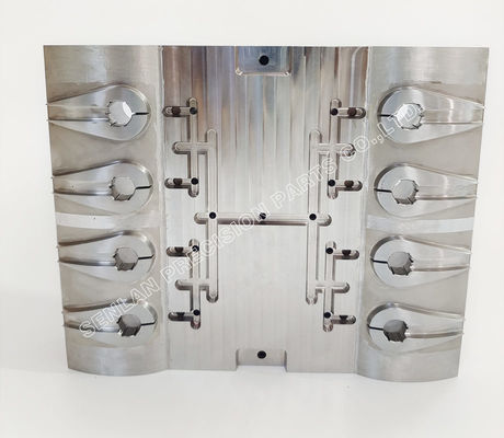 संक्षारण प्रतिरोधी मोल्ड कोर | कीटाणुनाशक स्प्रे पंपों के लिए कस्टम इंसर्ट