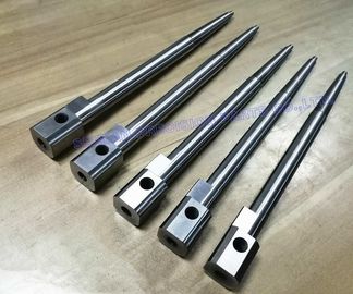 Hitachi DAC इलेक्ट्रॉनिक उपकरणों के लिए 46 HRC के साथ कास्टिंग कोर पिन मरो